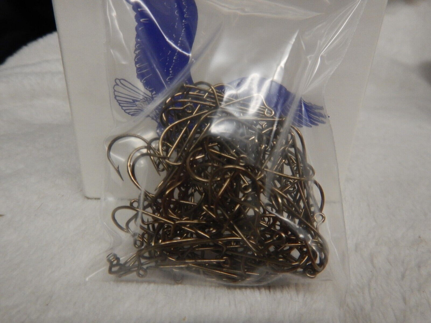 100 - 1/0 Eagle Claw 570 Bronze Jig Hooks for Jig Molds