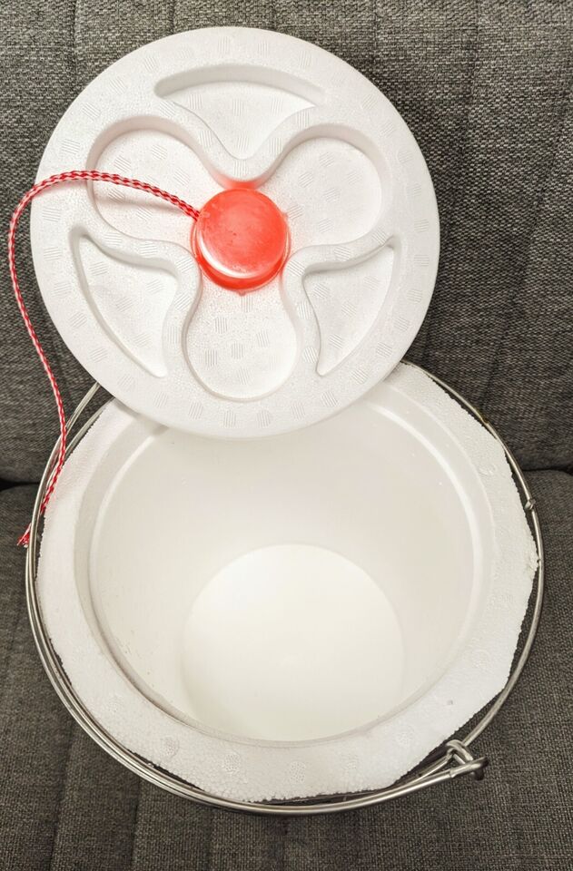 PlastiKool Minnow Bucket 10-Qt #C-10